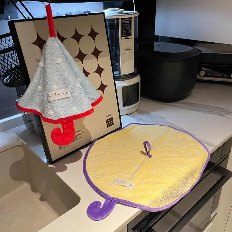Mini asciugamano a forma di ombrello, simpatico asciugamano da bagno assorbente e ad asciugatura rapida, fazzoletto da cucina in pile di corallo addensato
