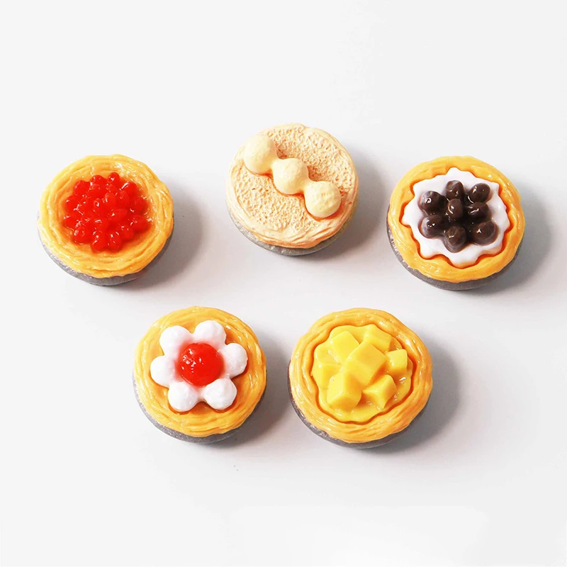 5Pcs 1/12 Dollhouse Simulation Egg Tart Dollhouse Mini Dessert Model Dolls House Food Decor Accessories