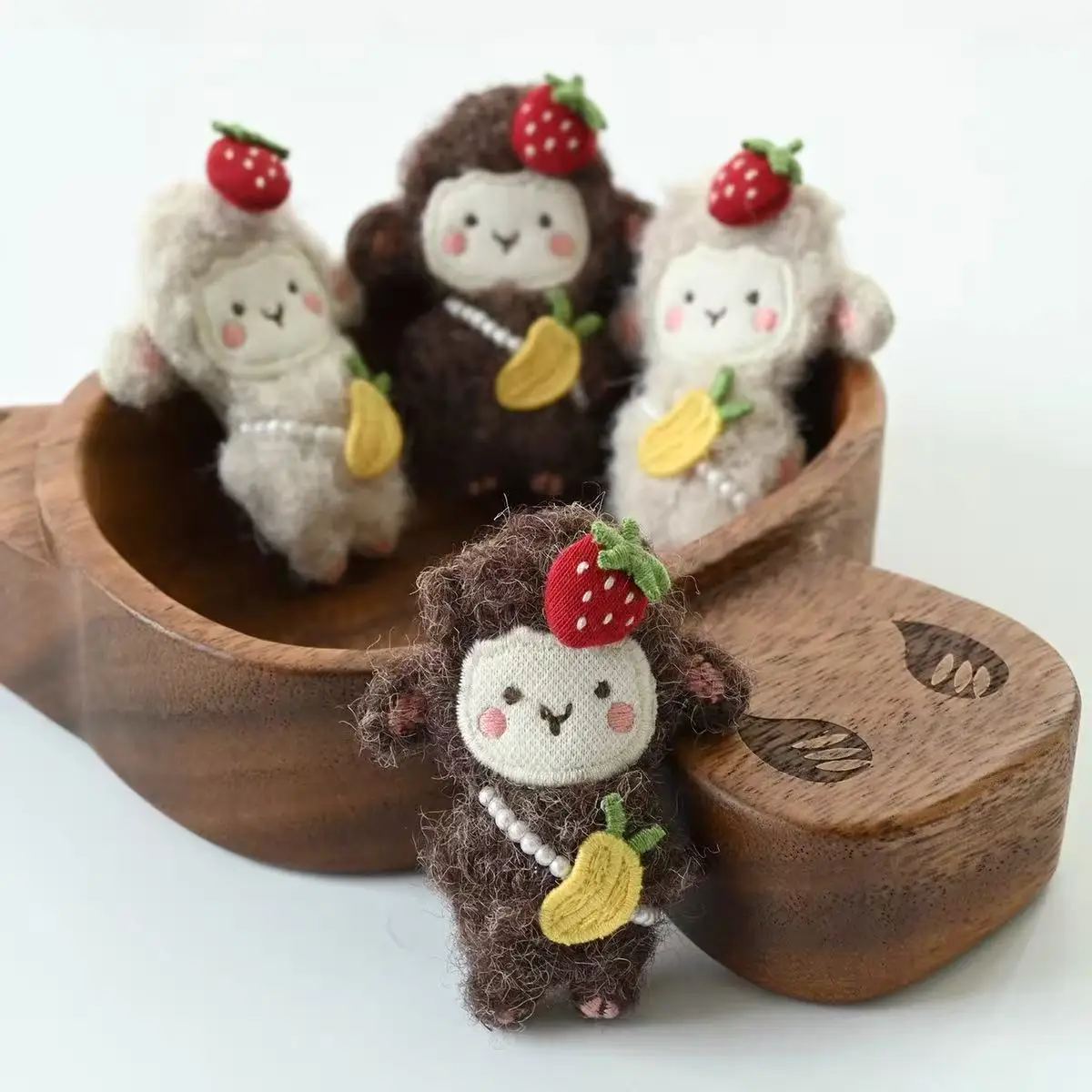 Sheep Brooch High Quality Cute Cartoon Plush Stuffed Strawberry Dessert Forest Style Soft Pin Accessory for Clothes Bags Decor