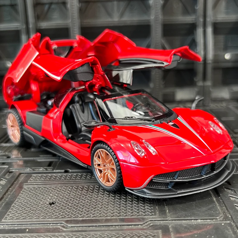1: 32 simulation Pagani Huayra alloy car model ornament, doors and engine hood, trunk can be opened, sound and light sports car