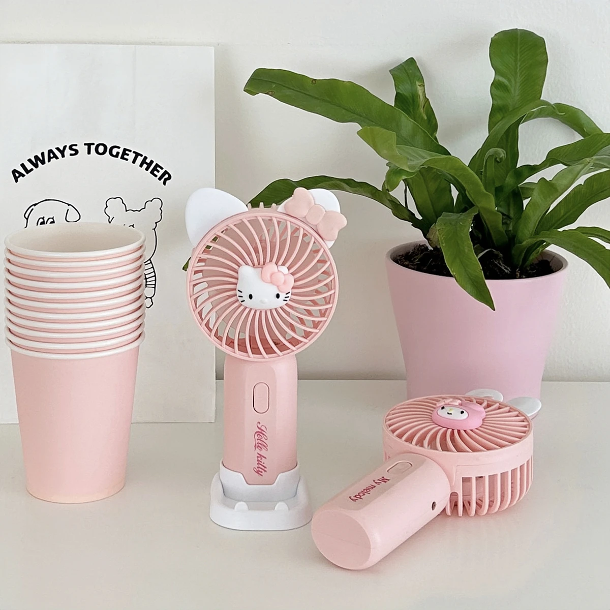 Sanrio Hello Kitty Mijn Melodie Anime Kawaii Zoete Mini Fan Schattige Cartoon Cinnamoroll Usb Opladen Draagbare Handheld Fan Geschenken Speelgoed