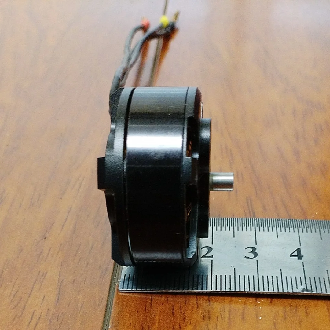 Zhendi 3520(2808) ブラシレスモーター 850kv ドローンマルチローター 4 軸 UAV 航空機固定翼飛行機アクセサリー
