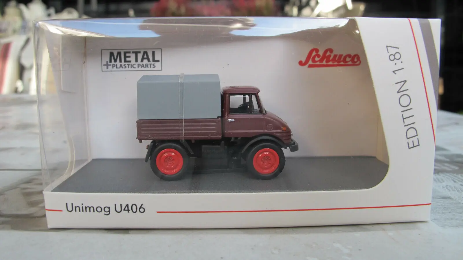 

Schuco 1:87 Unimog U406 Art Diecast Model Car DieCast Model Car Collection Limited Edition Hobby Toys