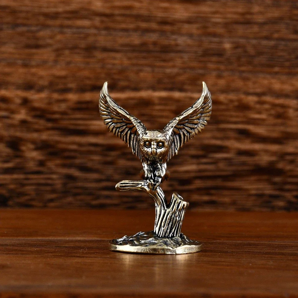 

Vintage Brass Owl Sculpture Anti-Oxidation Stable Base Home Office Desktop Dust-Proof Easy-Clean Unique Gift Decorative Crafts