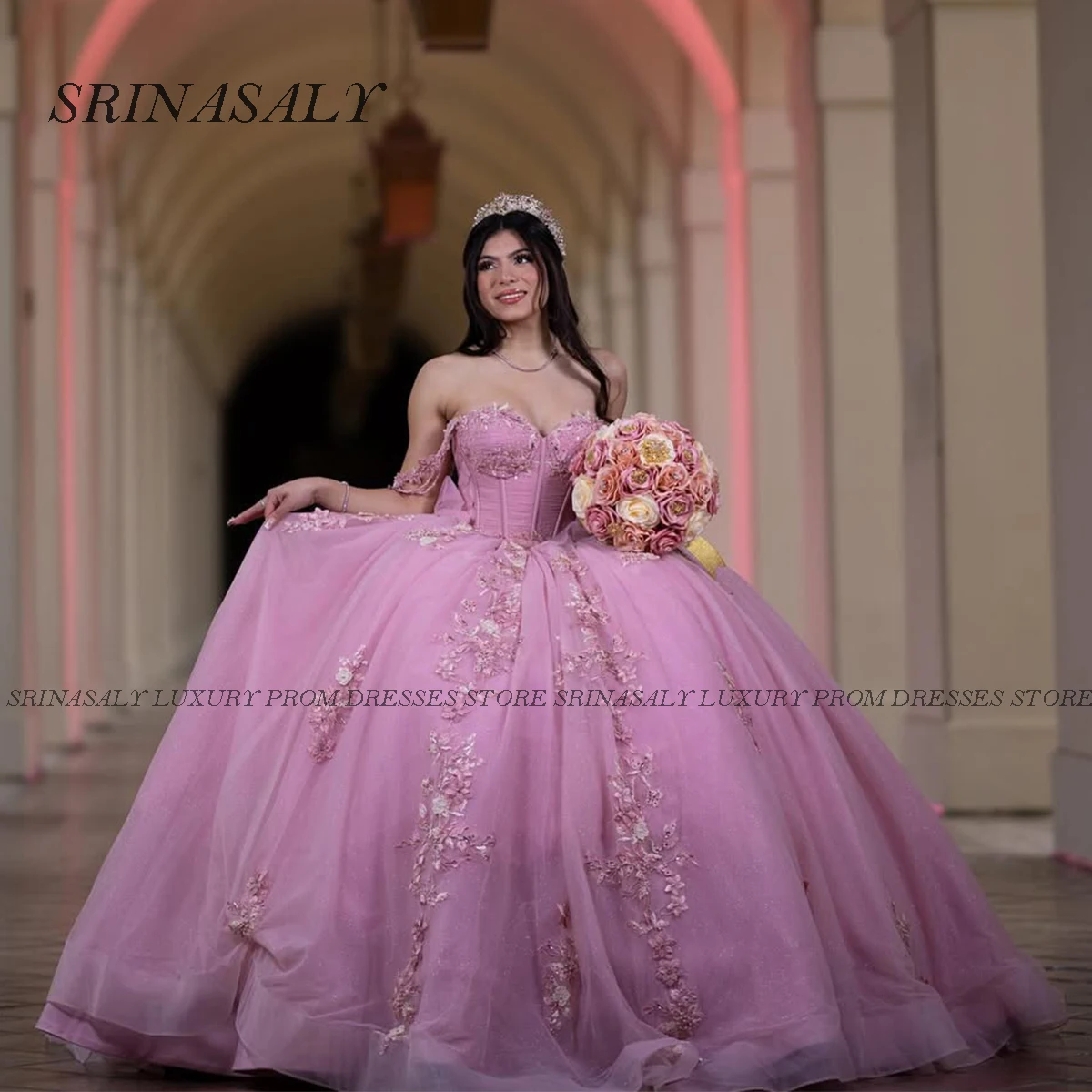 Vestidos De quinceañera De lujo personalizados, vestido De baile con cuentas, escote en forma De corazón sin mangas con hombros, vestido Formal dulce 16, Vestidos De Fiesta