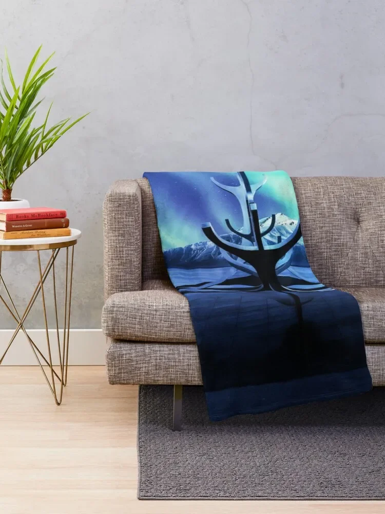 Northern Lights at Sun Voyager Iceland Throw Blanket Flannel Blankets Sofas Of Decoration Blankets