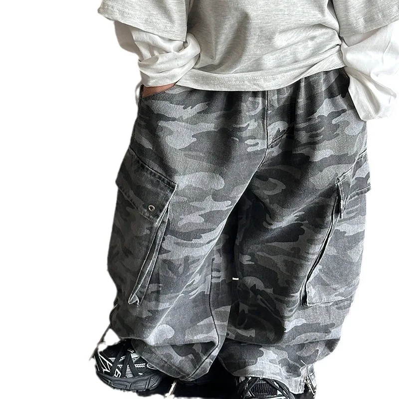 

Boys' Loose Cargo Pants Spring New Boys' Handsome Camouflage Trousers Middle and High School Children's Spring and Autumn Jeans