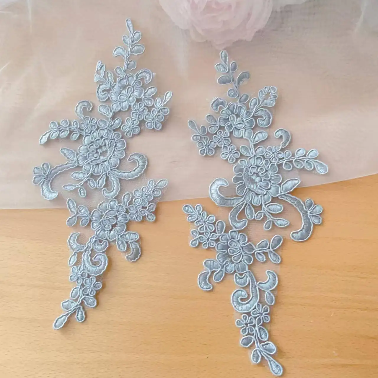 20 Stück/10 Paar Hochwertige Spitzenborte mit Glänzenden Pailletten und Verspiegelten Blumen. Hochzeitskleid Kopfschmuck DIY Nähzubehör RS2506253 – Detail 14