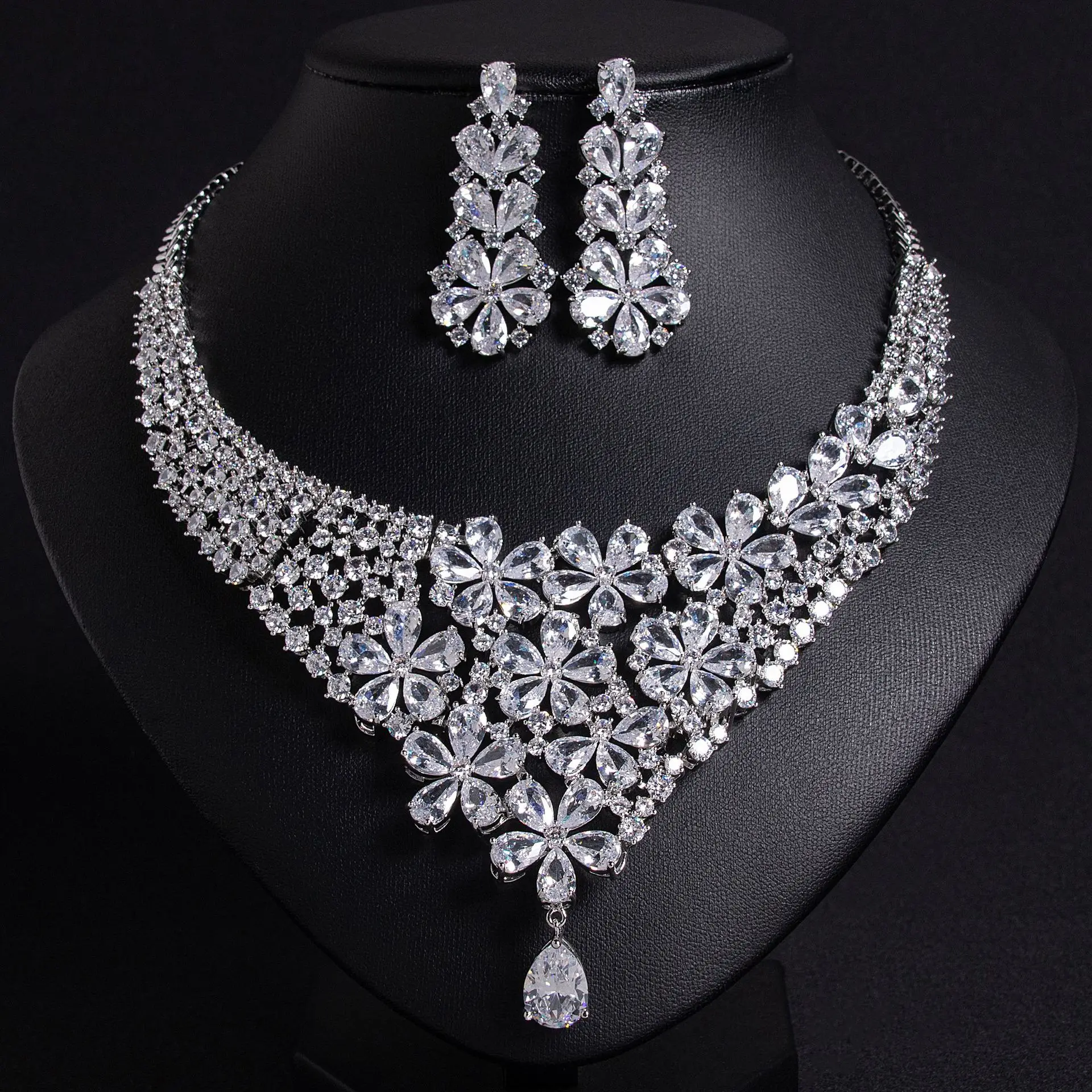 HIBRIDE New Charm Light Luxury White Flower Necklace Earrings Multicolor Jewelry Set Women Nigeria Wedding Travel Gift S-893