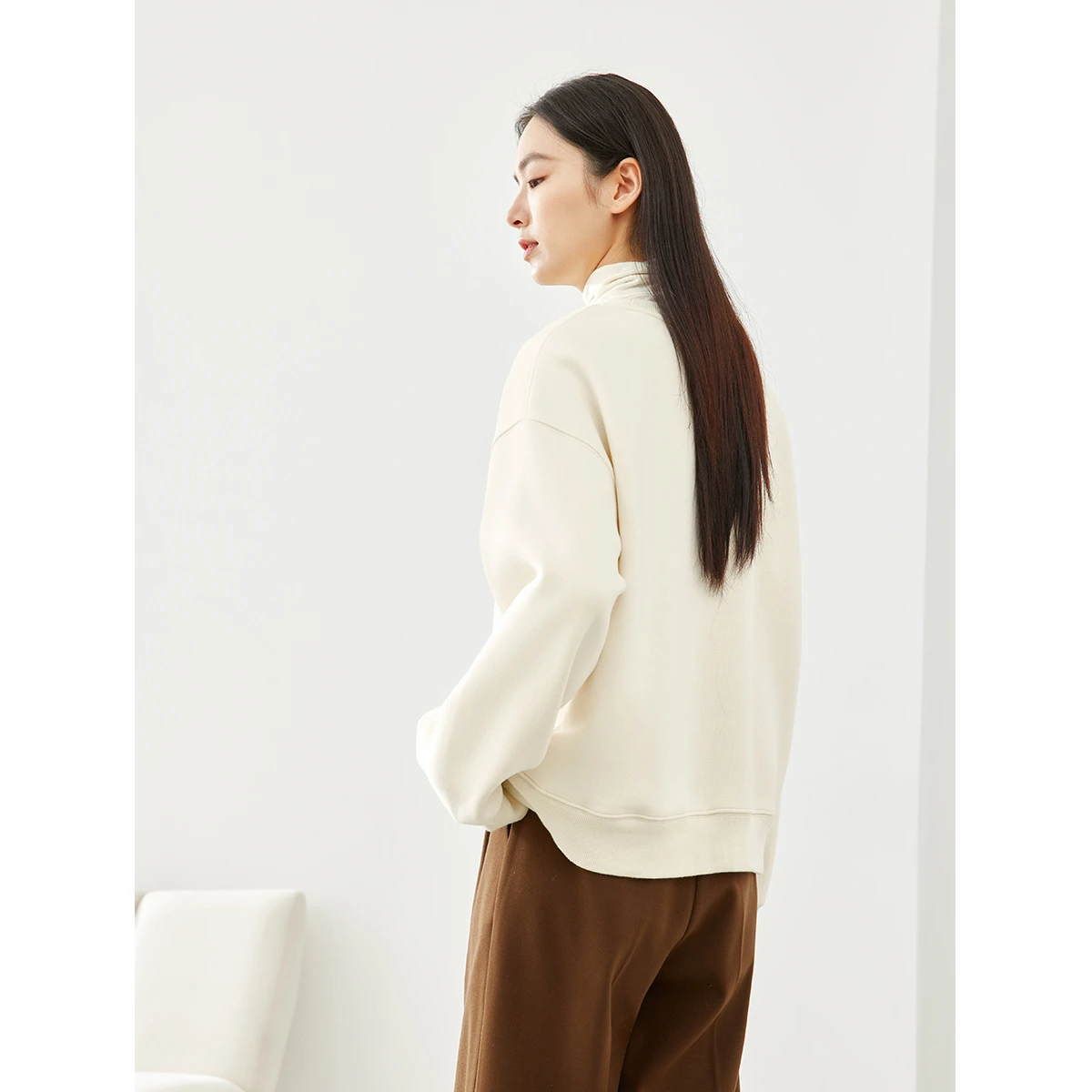 VIMLY 여성용 플리스 스웨트셔츠 겨울 2025 자수 라운드 넥 루즈핏 여성 스웨터 프린트 긴팔 캐주얼 니트 탑 M5630