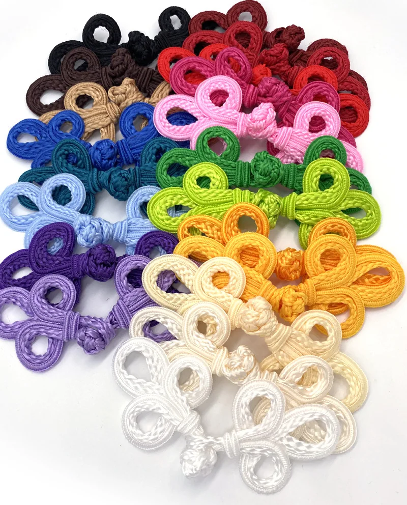 Loop Button Closure: The Perfect Traditional Fastener for Cheongsams and Tang Suits