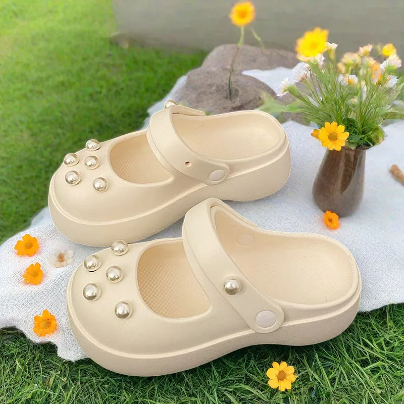 Hot Sales Flower Shoe Charms for Sweet Cute Girly Hole Shoe Charms Designer Elegant Vintage Pearl Shoe Jewelry All-match