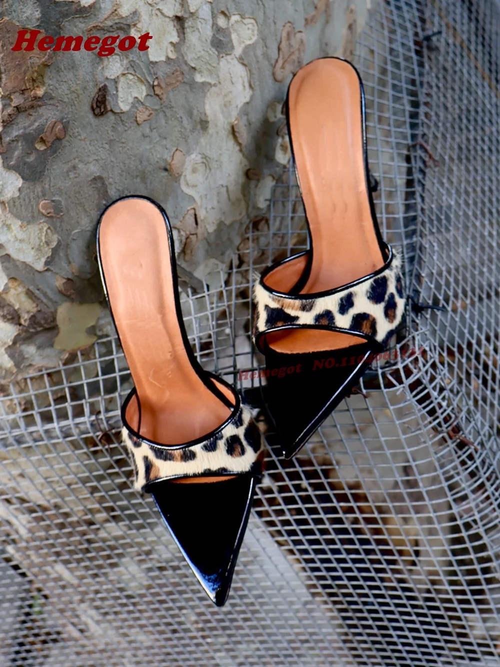 

Patent Leather Stiletto Heels Women's Slippers Leopard Patchwork Pointy Toe Slippers Side Air Slip On Outside Splicing Shoes