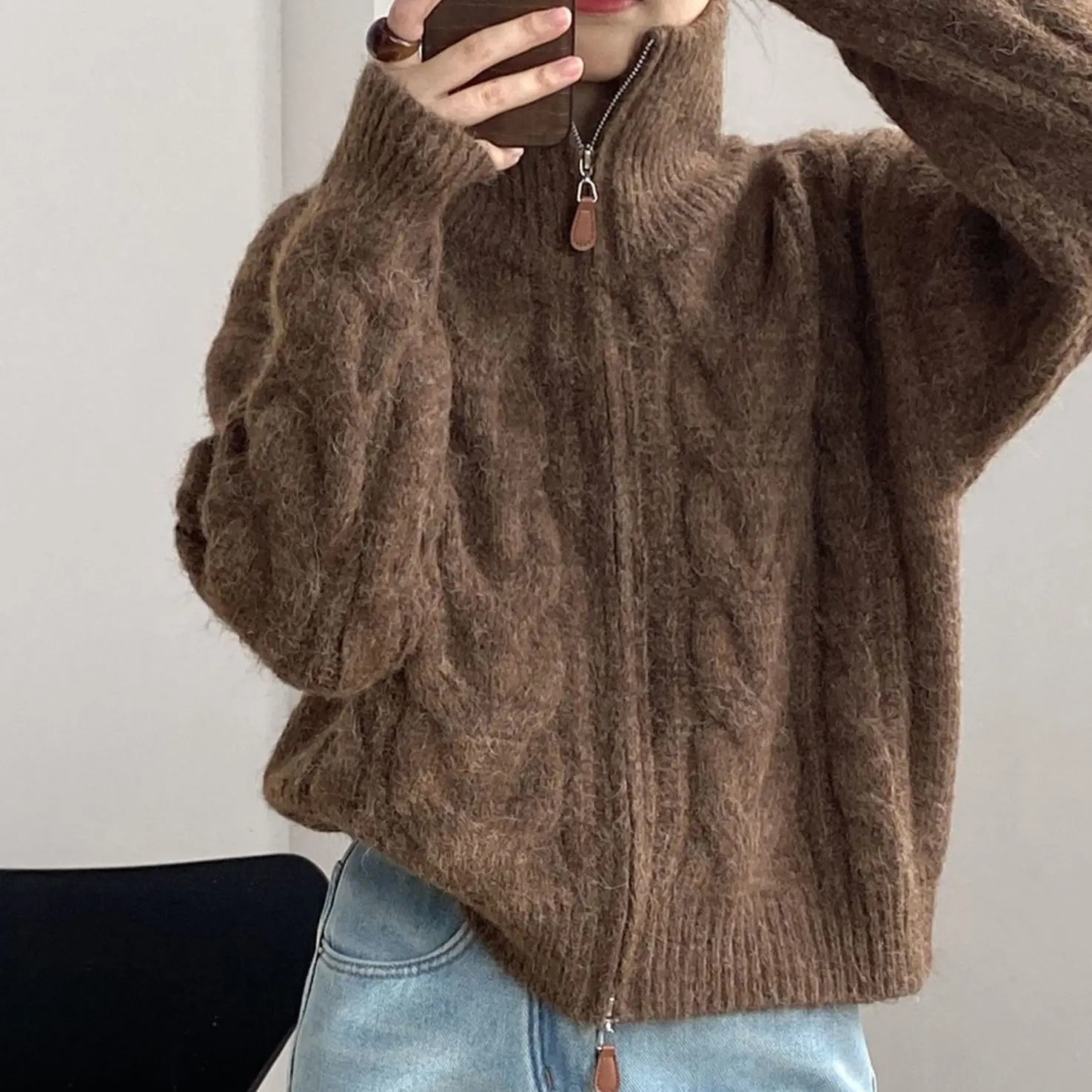 2026 outono inverno novo chique duplo zíper cardigan feminino retro solto lapela malha torção camisola nova casual roupas versáteis