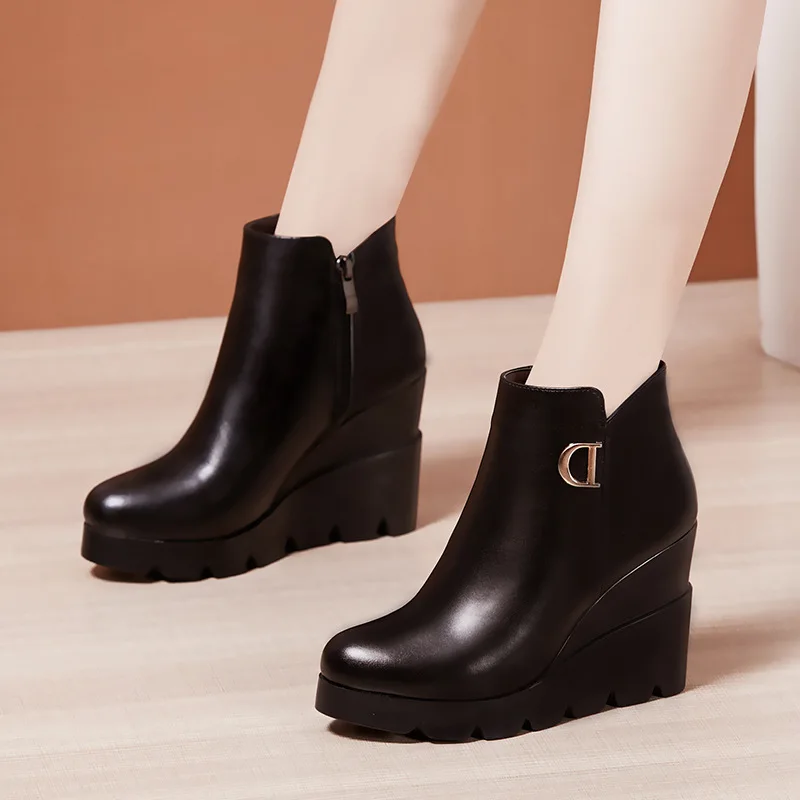 High quality short ankle leather wedge boots for women 9cm high heel platform 2024 autumn winter 39 40 elegant shoe black