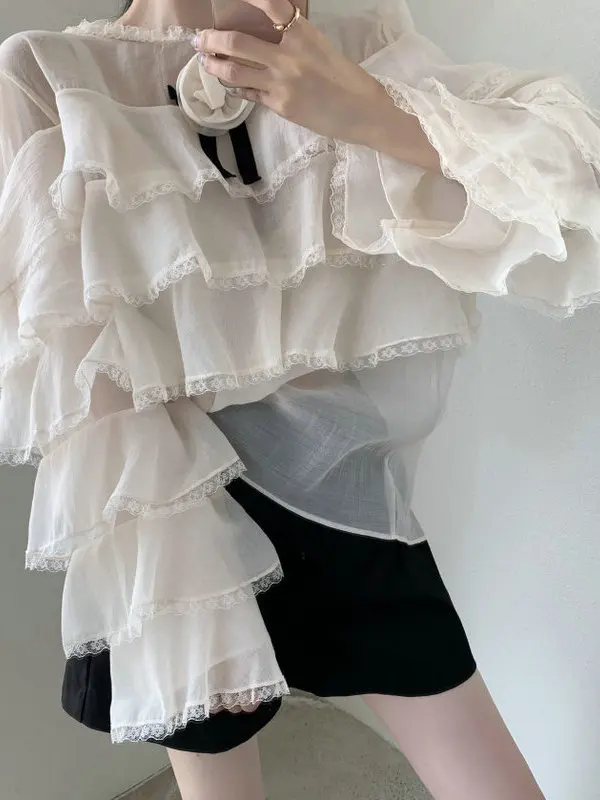 

Retro Sle Loose Fit Long Sve round Ne Lace Trim irt Autumn Layering Sensation Women's Faion Ele Casual irt