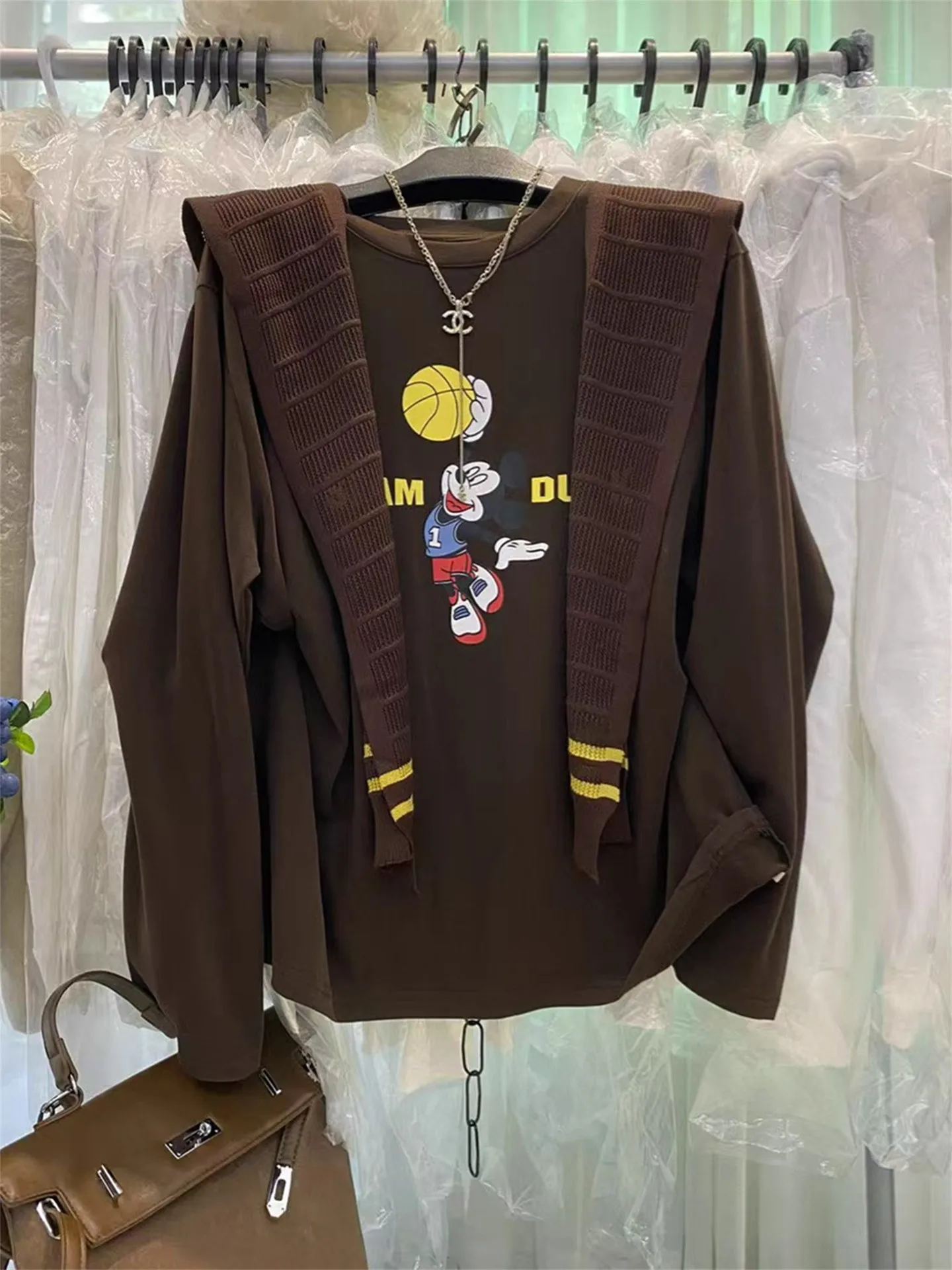 

Женская свободная футболка с длинным рукавом в стиле ретро, с мультяшным принтом, осенняя, модная, визуально стройнящая фигуру