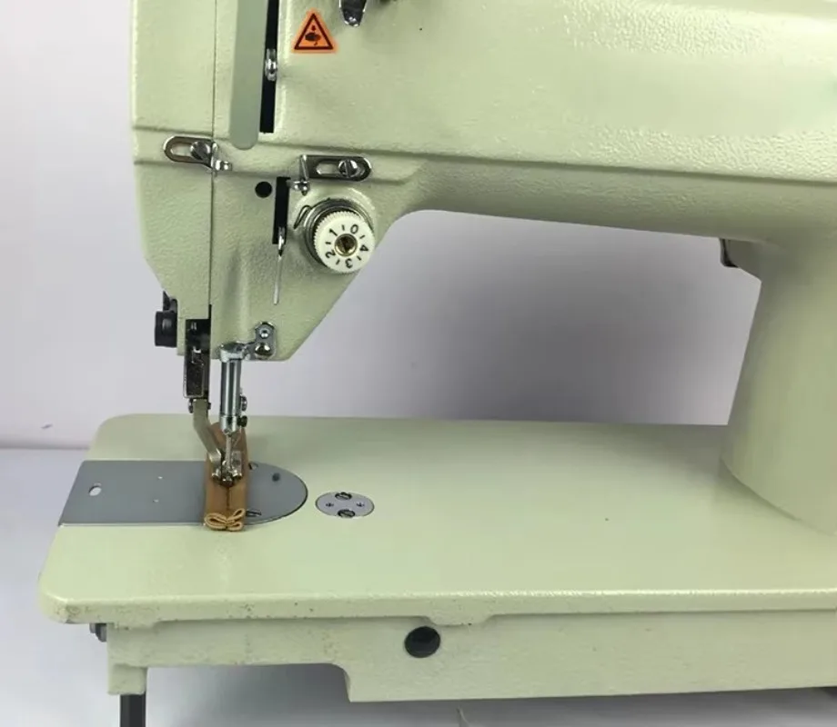 الإلكترونية الجديدة النموذجية الضغط المشي القدم تي شيرت الجينز حقيبة جاك ستيتش اليد غرزة ماكينة خياطة مستقيم الصناعية