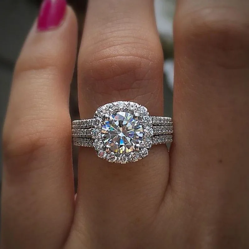

Light luxury classic 925 sterling silver square moissanite ring as a jewelry gift for women's engagement party