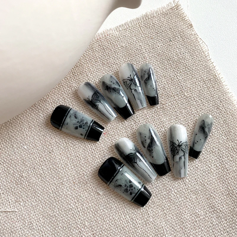 10 pièces d'ongles en forme de cercueil faits à la main, beaux faux ongles, nail art de style chinois, papillon à l'encre adapté aux femmes à utiliser