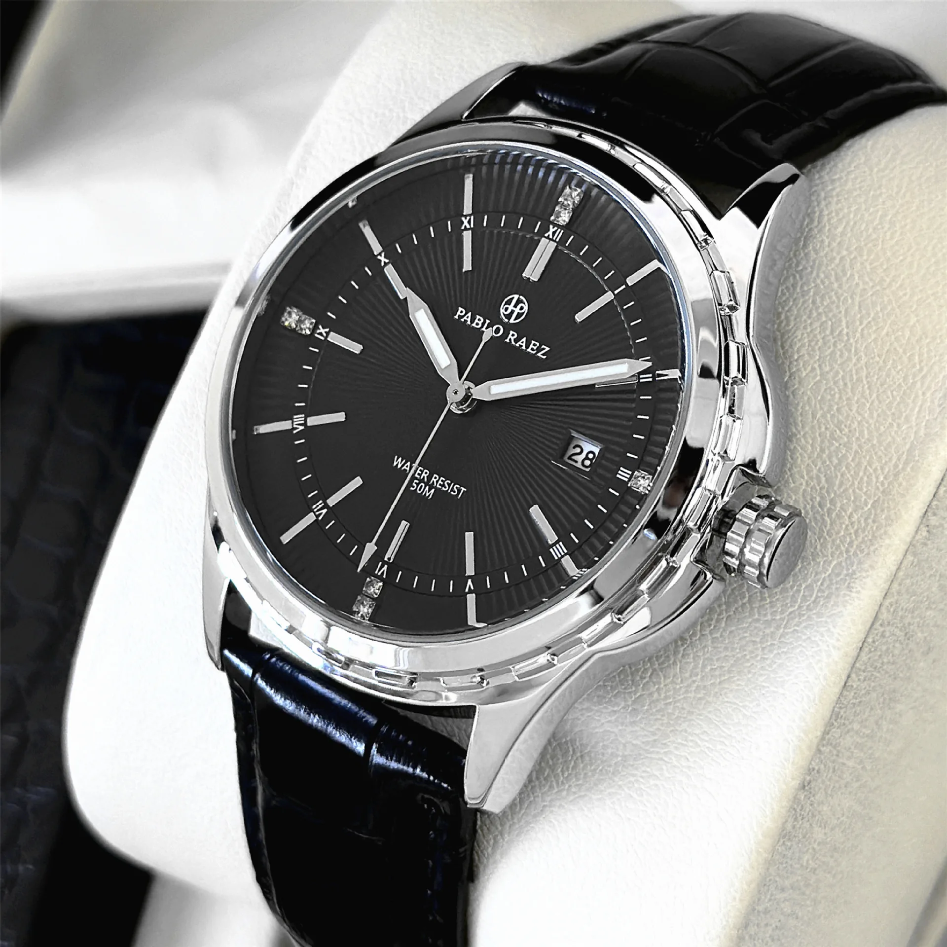 Men Wristwatch Business Sweep Movement Folding Fan Pattern Handsome Watch High-quality Leather Strap Gift: Box and Spare Battery