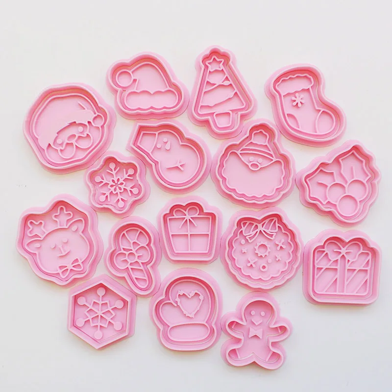 1Pcs Mini Christmas Cookie Mold Cute Santa Xmas Tree Snowflake Shaped Cookie Cutter Fondant Frosting Biscuit Stamp Dessert Mould