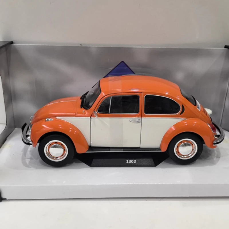 SOLIDO S Escala 1:18 1303 1974 Modelo de carro de simulação de liga Coleção estática Decorado Presentes de feriado Brinquedos Lembrança Presente