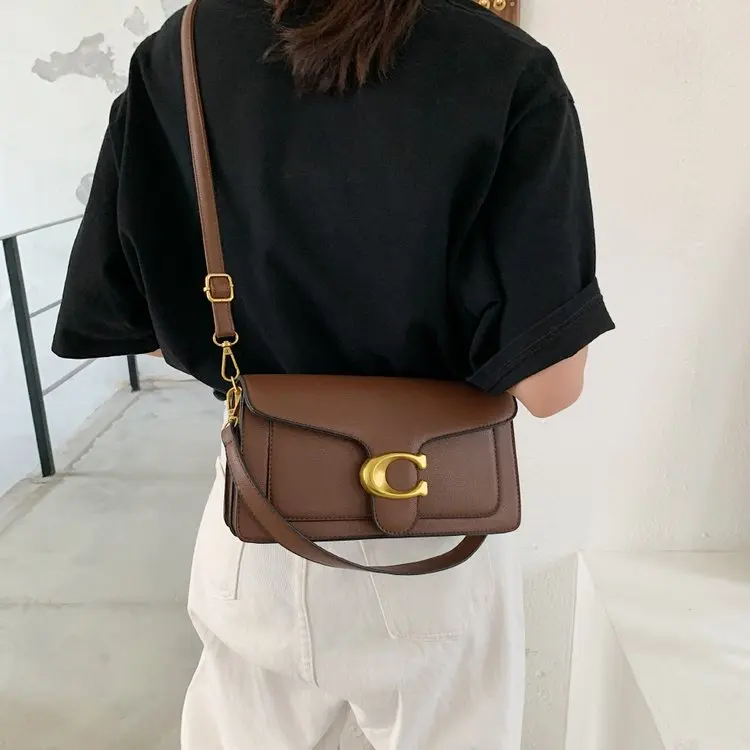 

1 шт. 2026 Новая контрастная седельная сумка - стильная кожаная сумка через плечо/плечо с золотой пряжкой, модный кошелек для Евро - Am Fashionistas