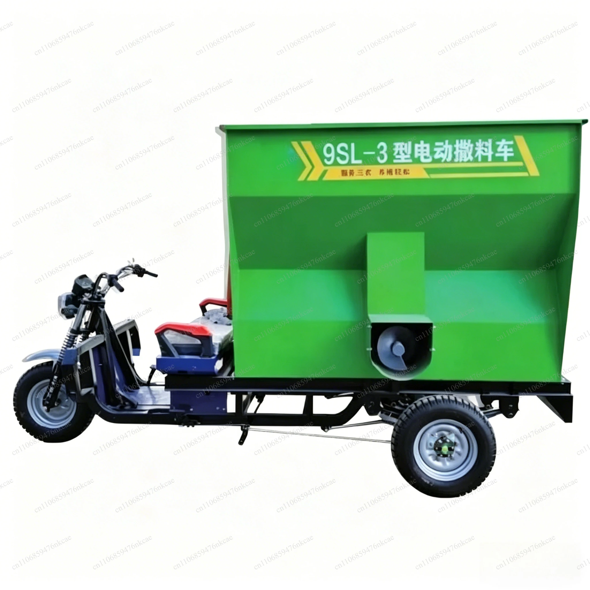Farm Livestock Feeding Distributor, Silage & Animal Feed Spreader for Cattle Raising