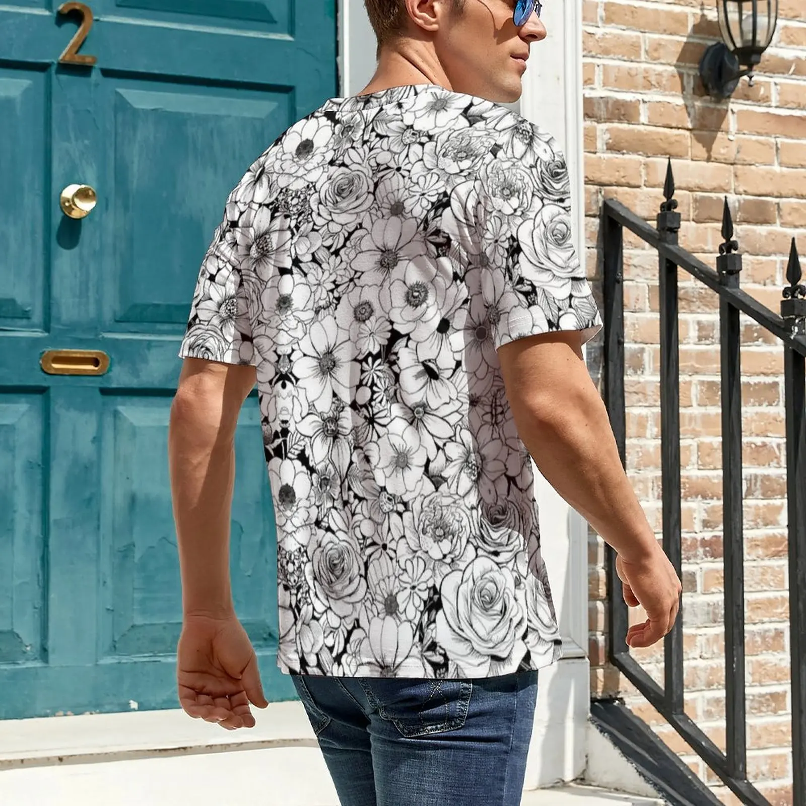 Men Black White Line Art Mixed Flower Print T Shir  Cool T Shirts Short Sleeve Custom Tshirt Cheap Street Style Big Size Tees