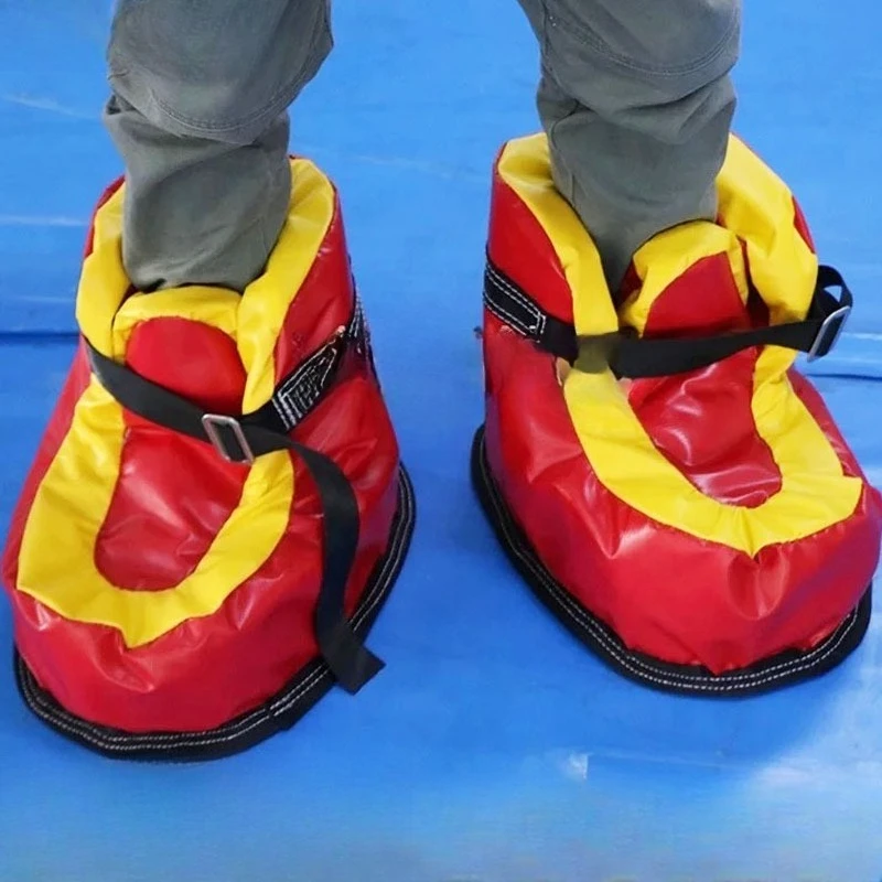 Scarpe da velocità gonfiabili Scarpe da calcio Scarpe grandi e divertenti Bigfoot Gioco sportivo interattivo da competizione per team building all'aperto