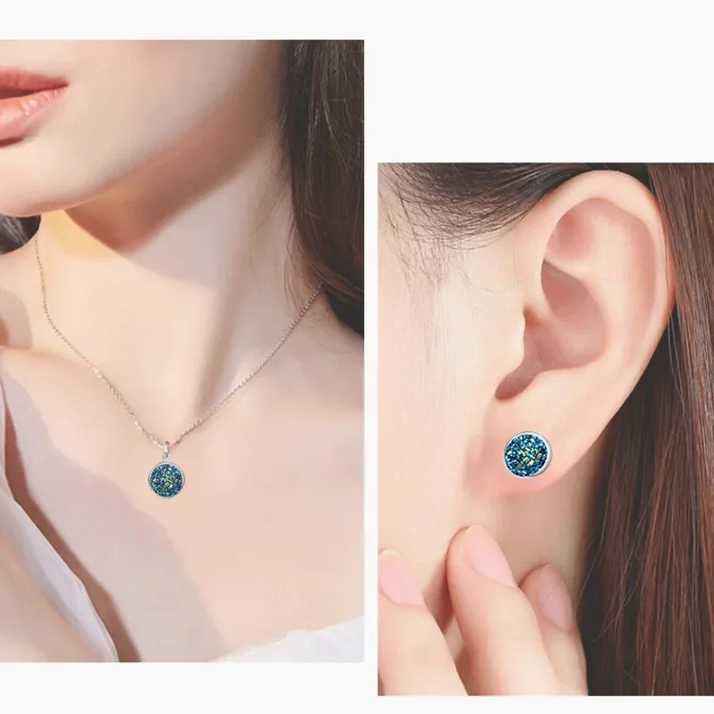 Pendientes de tuerca de moda coreana Simple para mujer, Color plateado, tendencia 2024, botón redondo, diamantes de imitación, Piercing de oreja,