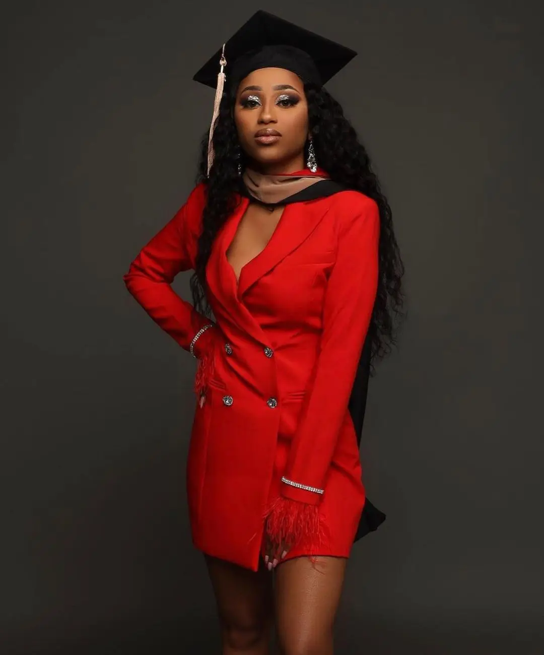 Sexy Double Breasted Party Dresses Peaked Lapel Beaded Feather Jacket Customized 1 Piece Summer Power Casual Prom Gown