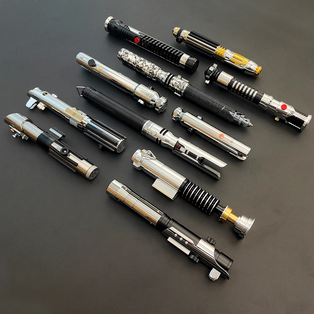

[Wholesale] Lightsaber Metal hilt Jedi Laser Sword Sensitive Smooth Hitting Sound Punksaber Xenopixel Proffie2.2 Light Saber Toy