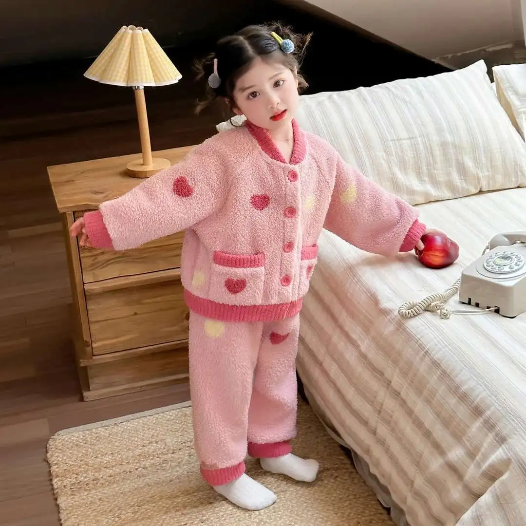 

Новые осенние и зимние пижамы для девочек с комплектом флисового кардигана, домашняя одежда из кораллового флиса для маленьких девочек и детей