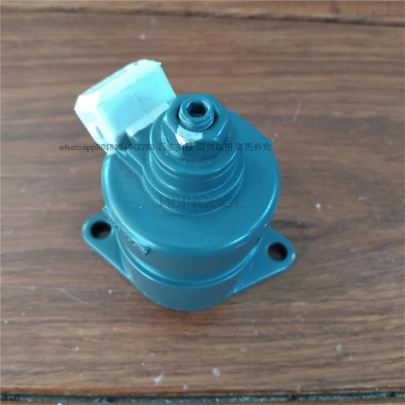 Excavator for Hitachi EX2005 direct injection hydraulic pump solenoid valve distribution valve square plug 0671301 accessories