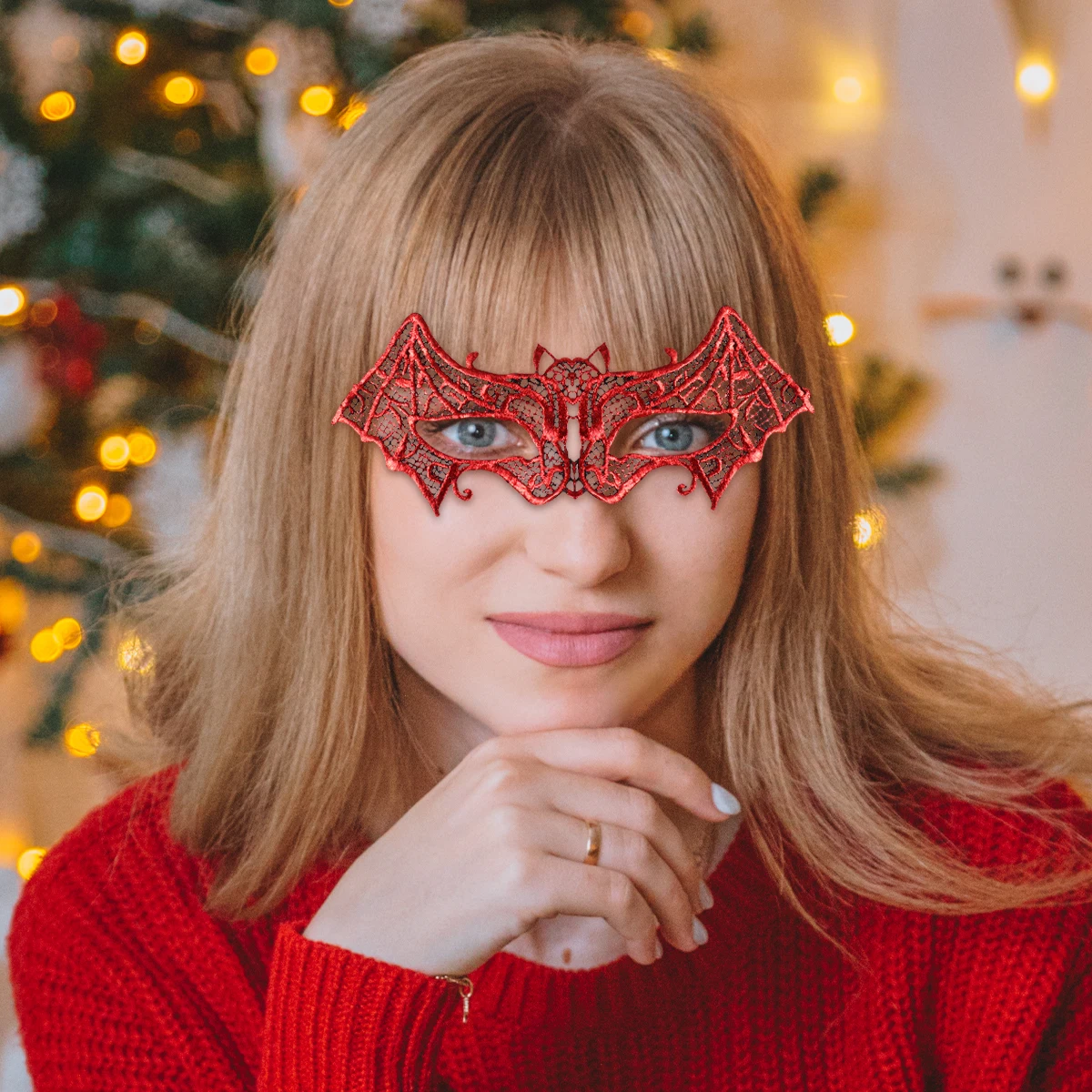 

1Pcs Bat Mask Masquerade Half Face Mask Premium Lightweight for Halloween Party Cosplay Costume Decoration