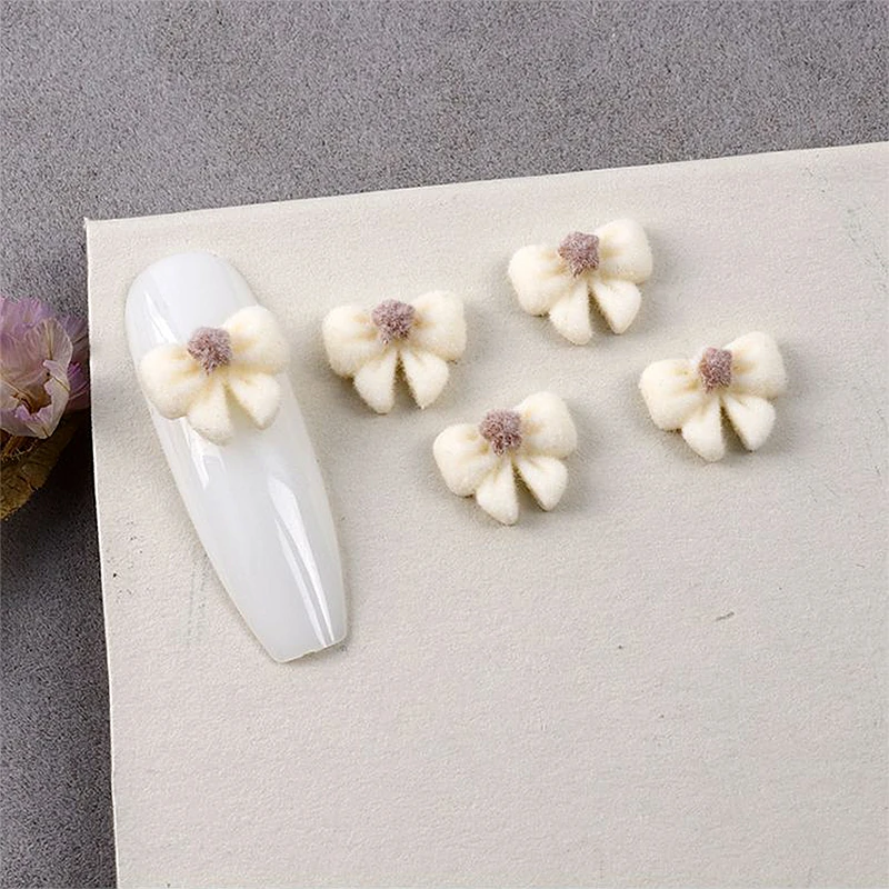 30 Pezzi di Decorazioni per Unghie a Forma di Orsetto in Velluto, Accessori per Nail Art Invernale, Materiali per Manicure