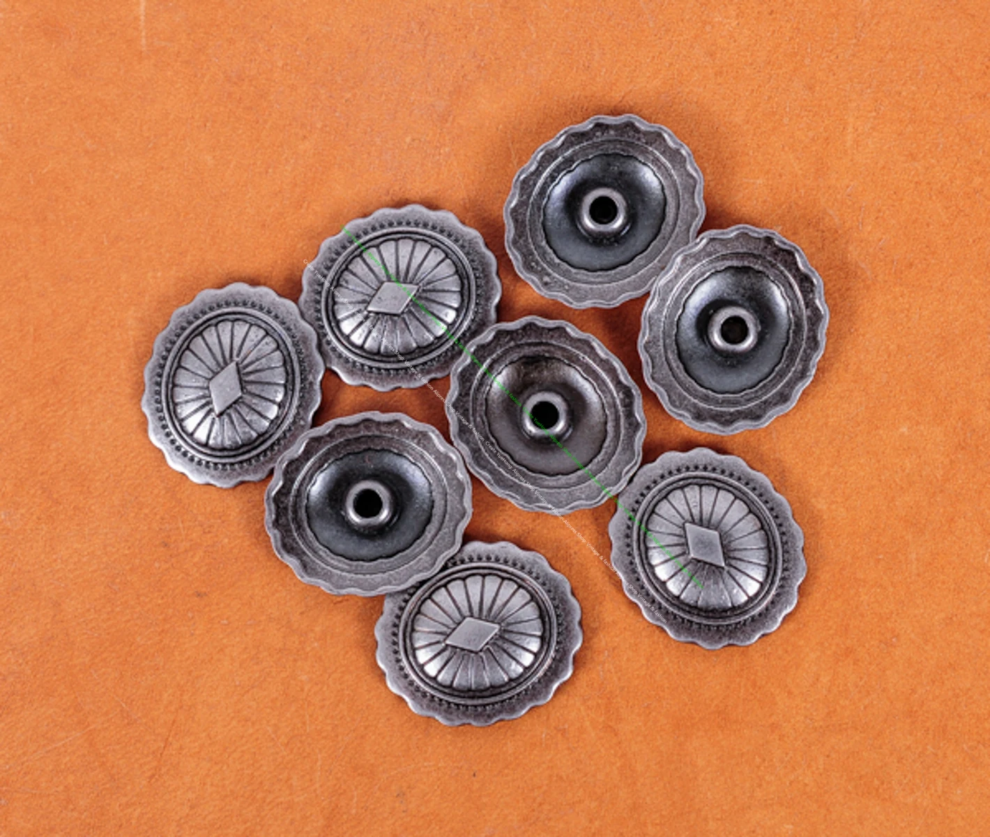 30x Tribal Sun Flower Engraved Fasteners Rivet Stud Set For Bag Belt Leathercraft Conchos