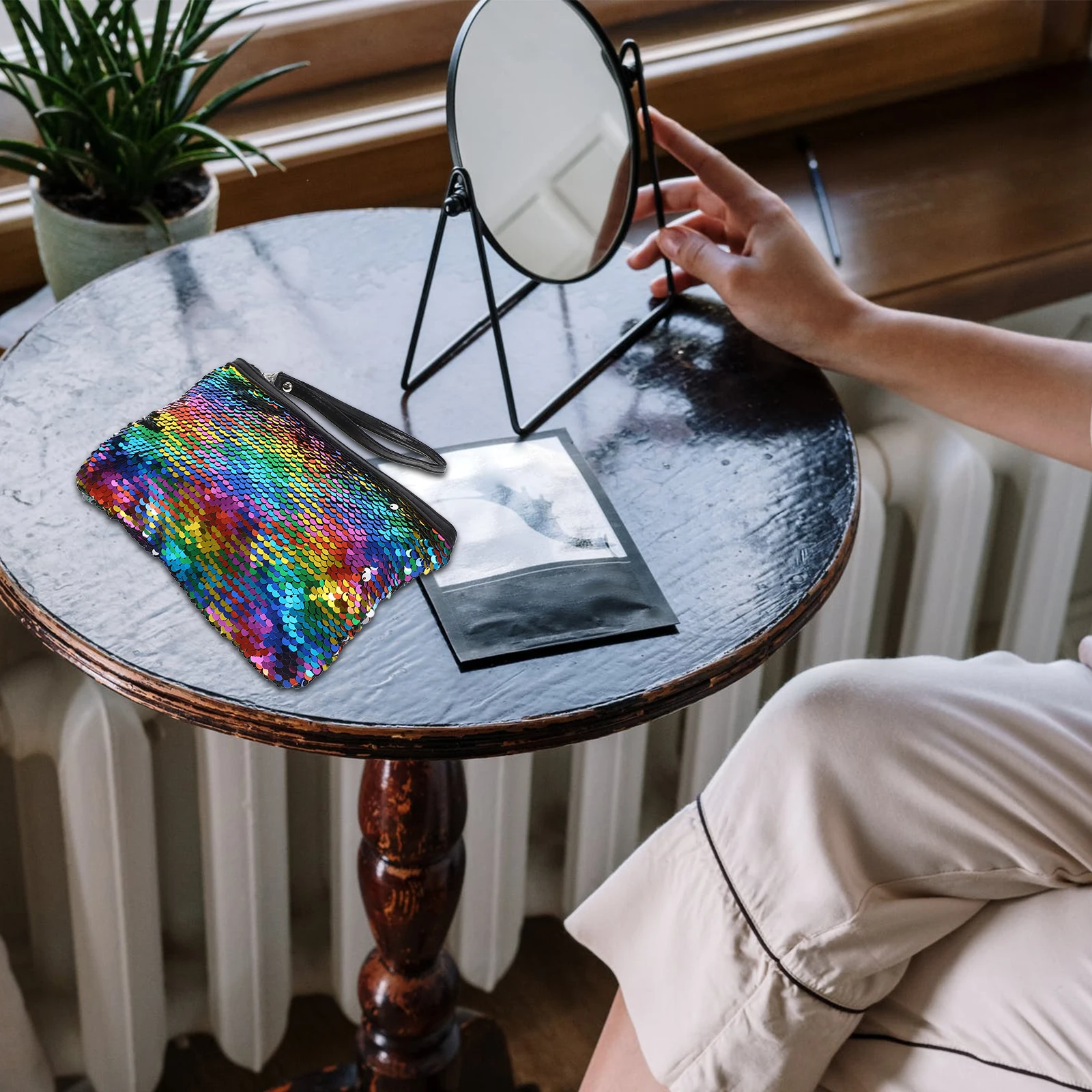 

Glitter Change Paillette Bag Waterproof Zipper Storage Bag For Women Gift (Colorful Sequins Makeup Bag)