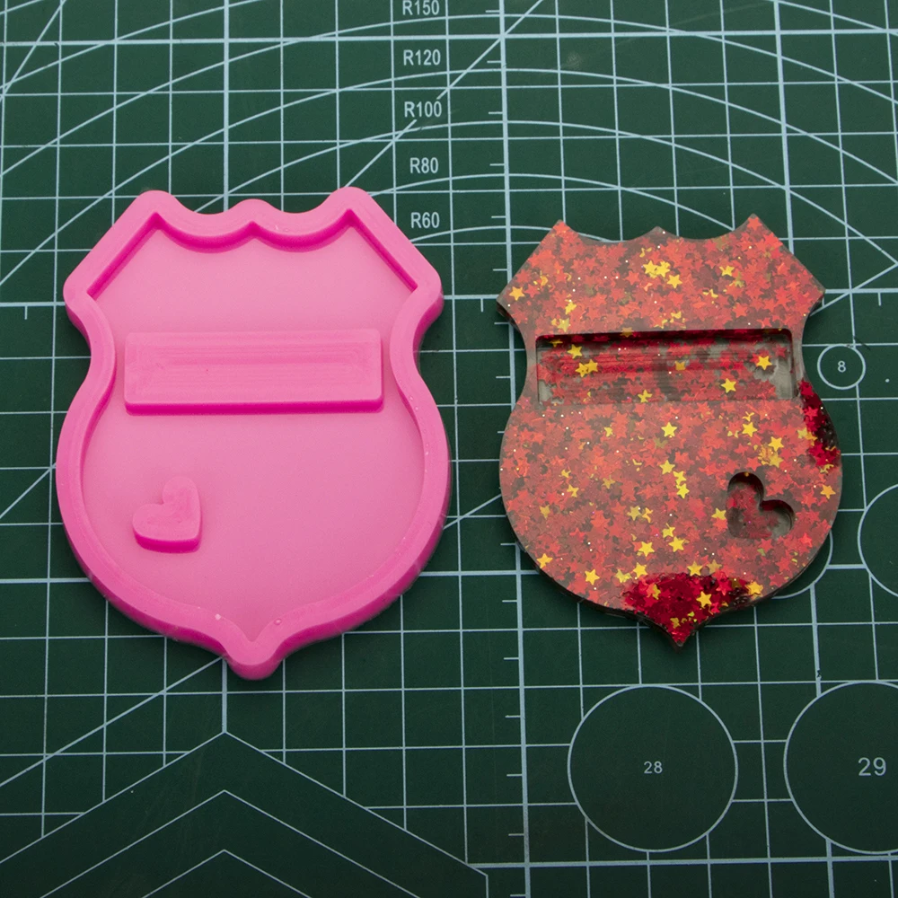 Shiny Police Sign Silicone Mold Keychain Mold Police Badge Epoxy Resin Mould Handmade DIY Jewelry Making DY0083