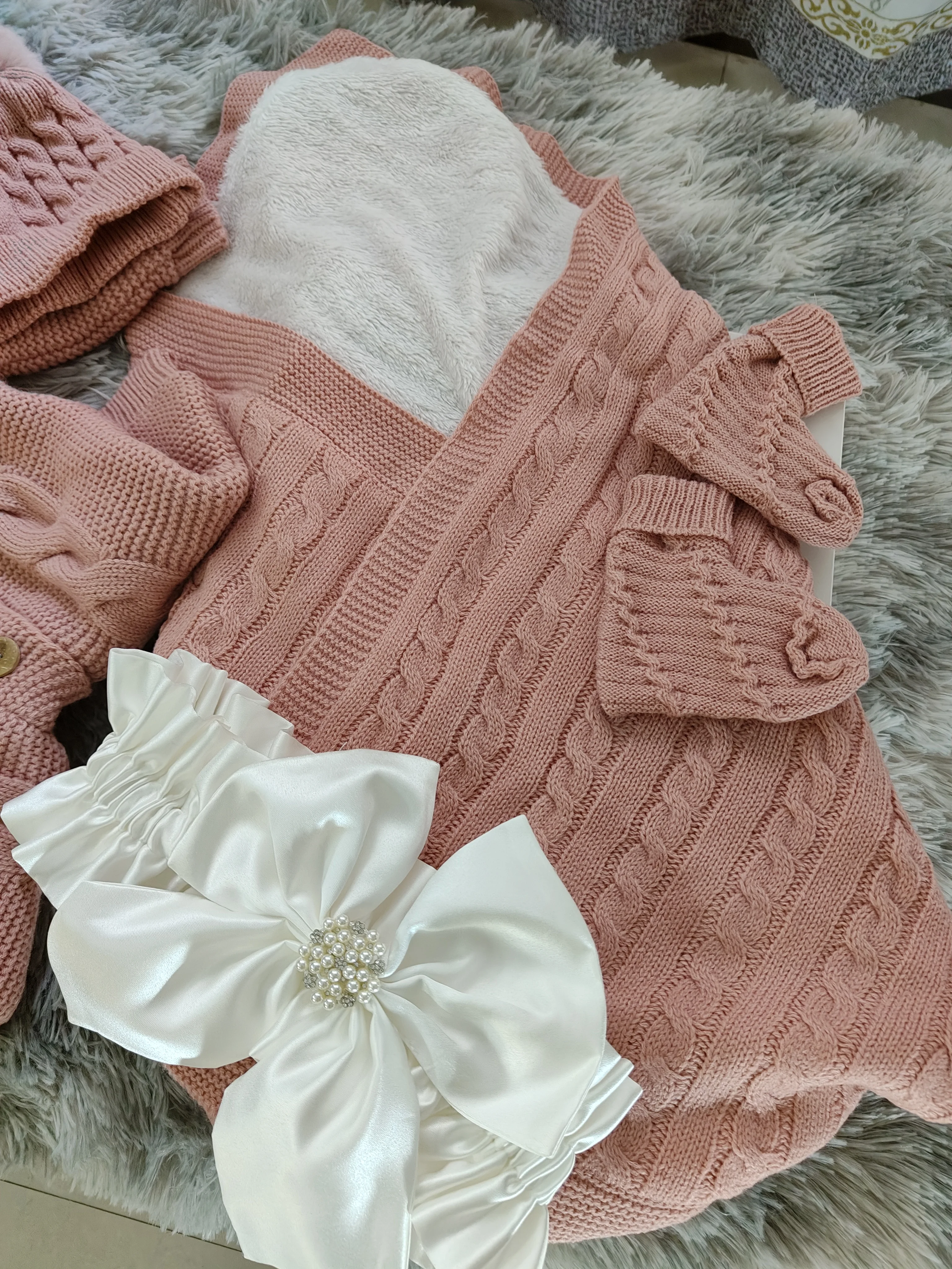 Dusty Pink Knitted Fleece Baby 5Piece Set French Luxury Warm Baby Pajamas Set