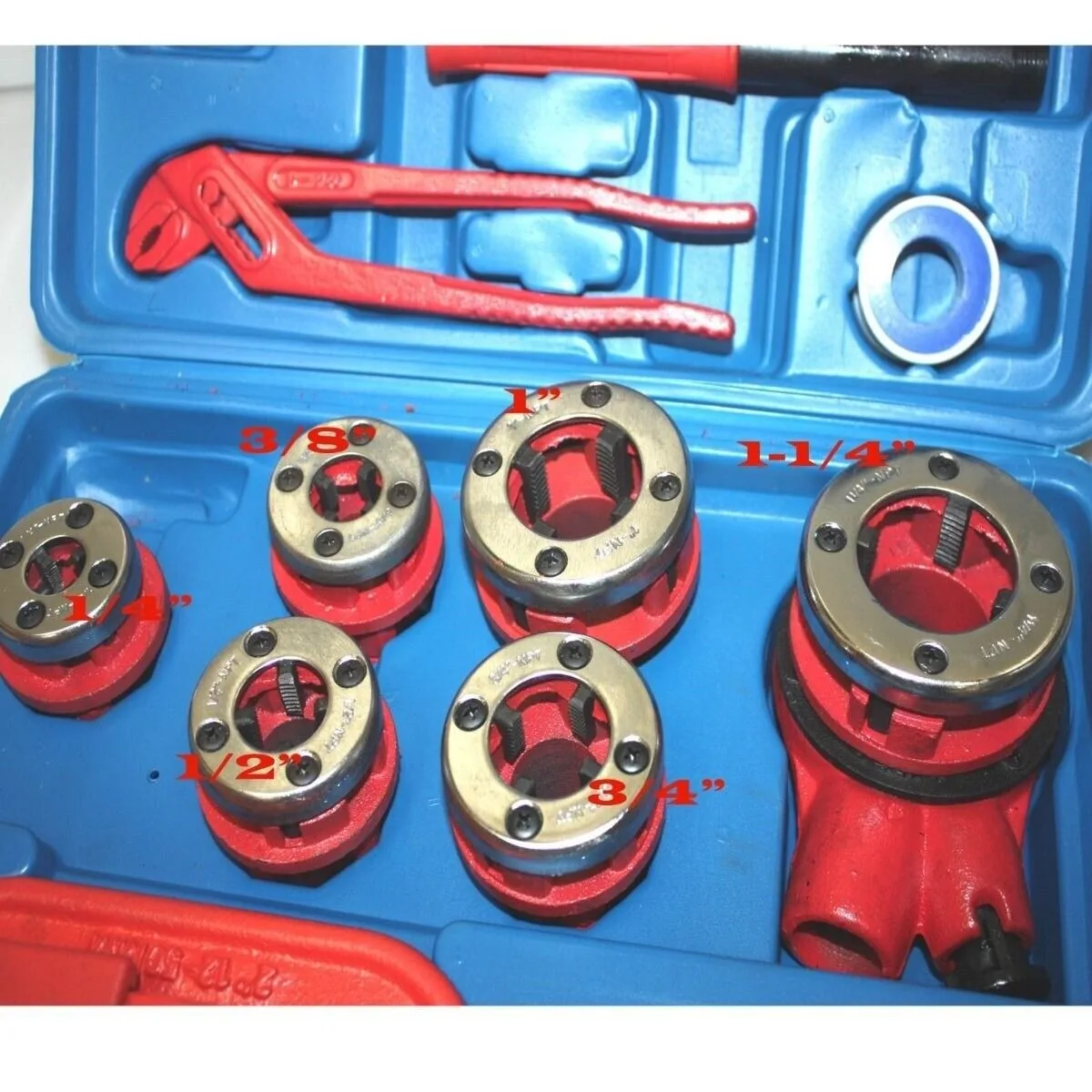 Pipe wrench and wrench 10PC manual ratchet pipe thread kit 6 thread dies