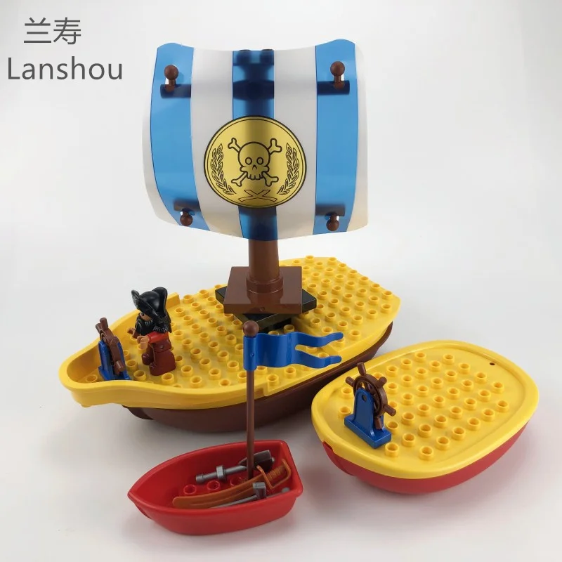 Mattoni di grandi dimensioni Adventure Ship Series compatibili grandi blocchi di costruzione pirati Treasure Island bambini ragazzi regali assemblaggio giocattoli