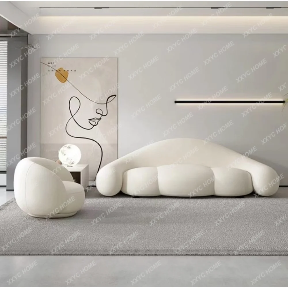 Light Luxury and Simplicity Modern Small Apartment Living Room Sofa Creative Design Arc Beauty Bear Personality Sofa