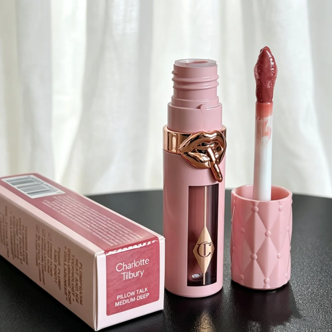 Charlotte Tilbury 4-Farben-Lidschatten-Set, hochpigmentiert, mischbar & Blush-Stick, ultra-feuchtigkeitsspendend, Glow & Lipgloss, Spiegel, aufpolsternd, langanhaltend