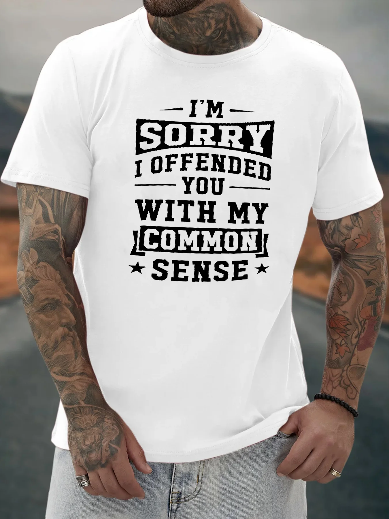 

Men's Summer Short Sleeve T-Shirt with Subtle Chest Logo Print - Breathable Round Neck Versatile Tee Casual Attire