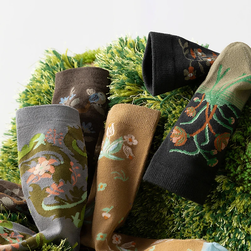 

5 Pairs Ladies' Socks Set French Artistic Retro Kawaii Creative Sweet Mid Tube Socks High-quality Comfortable Socks For Girl