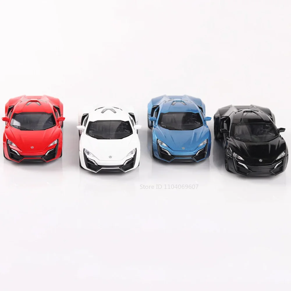 Scala 1:32 Lykan Modalità Auto Sportive Giocattolo Pressofuso In Lega Suono Luce 4 Porte Aperta Suono Luce Tirare Indietro Supercar Modelli Regali per Bambini