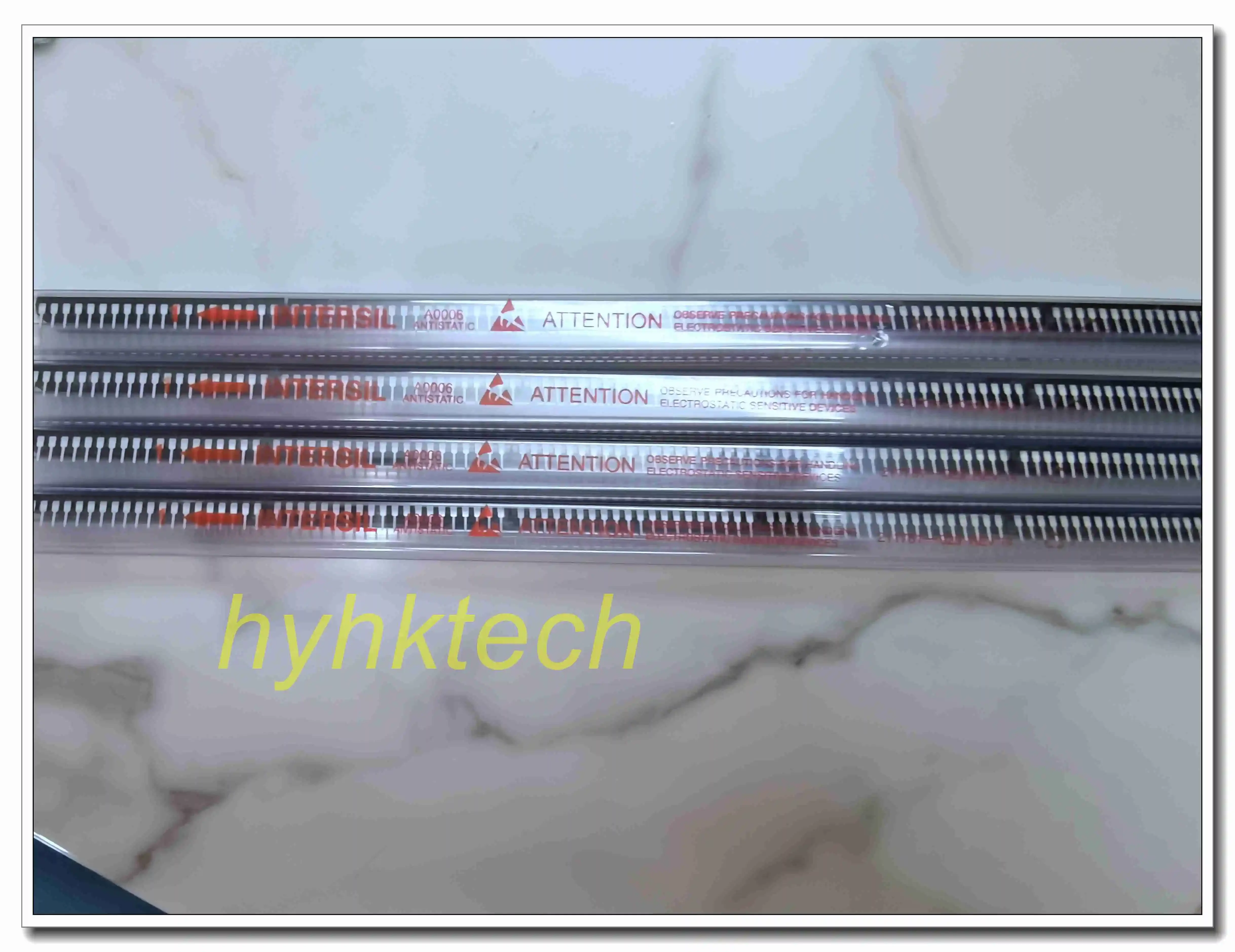 2pcs of ICL7106CPLZ, ICL7106CPL , 9 pcs per tube, New&original in stock